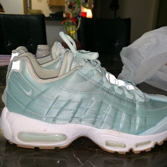 Nike Shoes - Nike Air max 😍